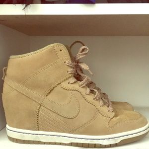 Suede Nike Hightop Wedge